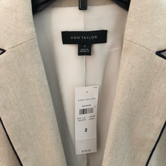 NWT Ann Taylor Linen Blazer with Navy Piping 2 - Picture 3 of 4